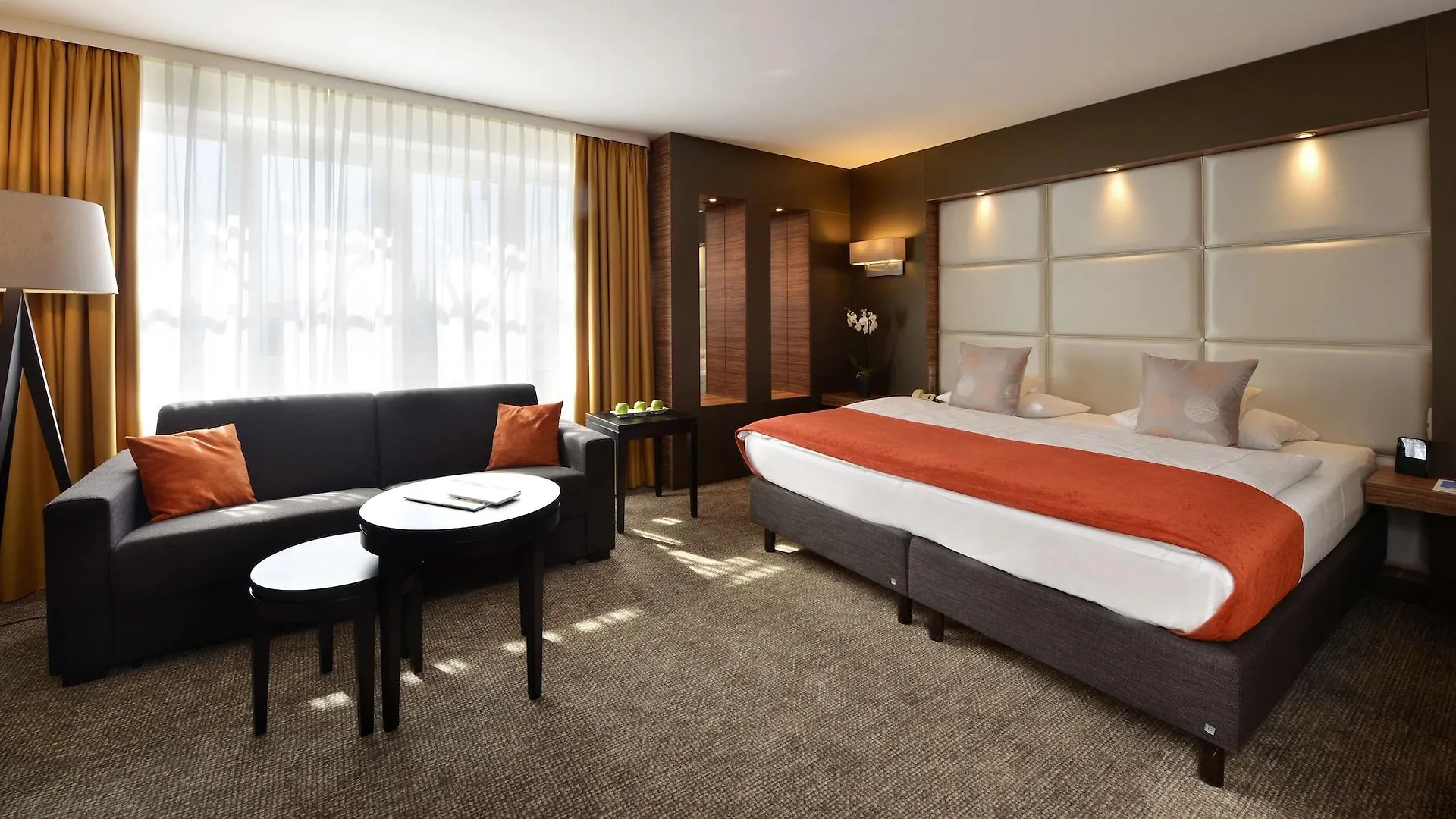 Best Western Plus Delta Park Hotel MHG 4*,  Alemania